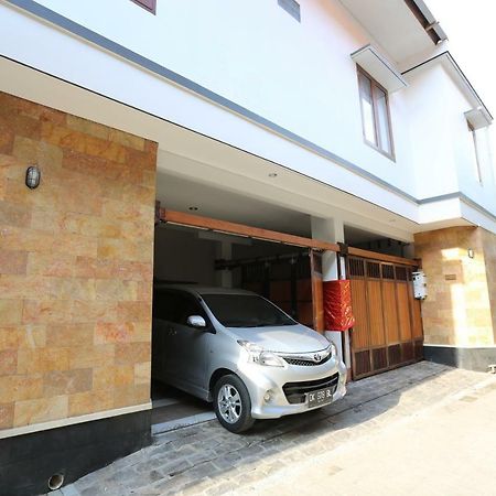 Family Villa Sanur Екстер'єр фото